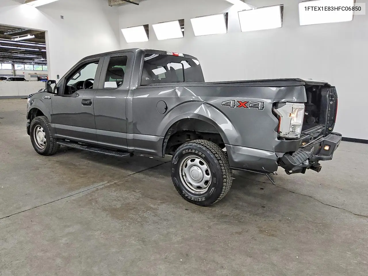 2017 FORD F-150 VIN 1FTEX1E83HFC06850 — фото 2