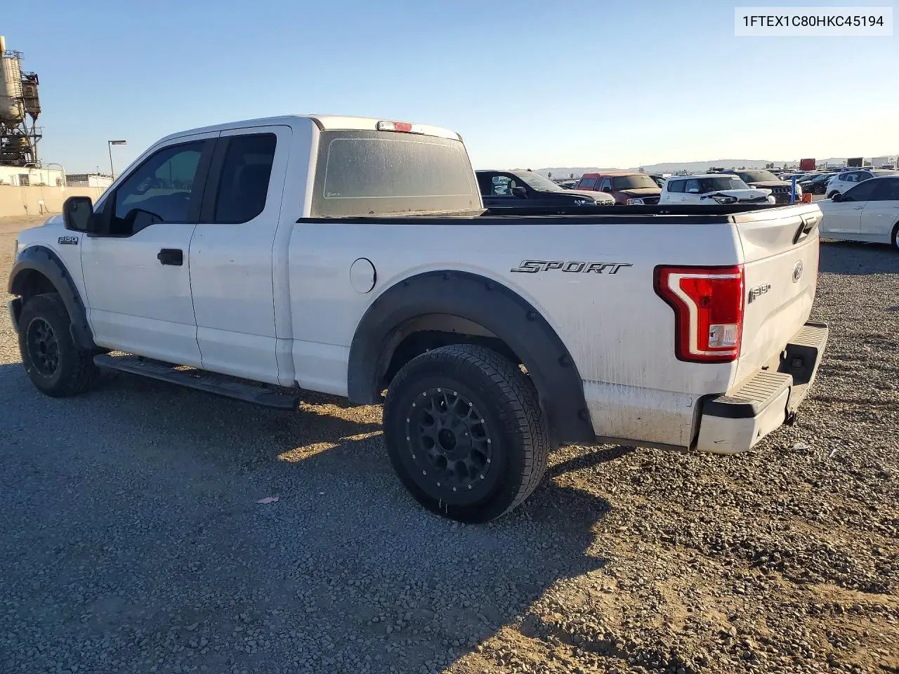 2017 FORD F-150 VIN 1FTEX1C80HKC45194 — фото 2