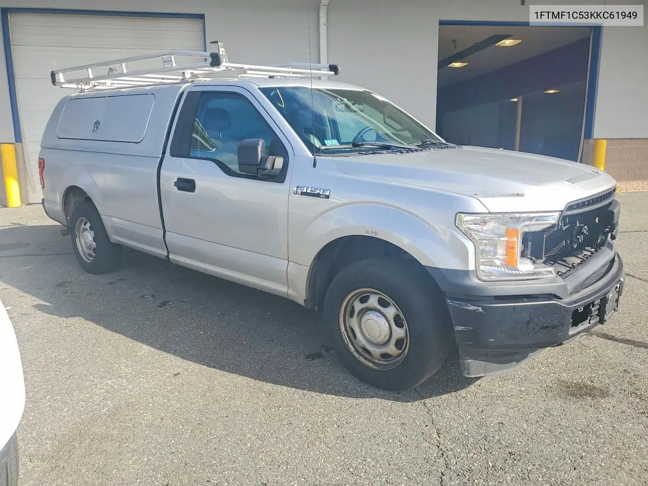 2019 FORD F-150 VIN 1FTMF1C53KKC61949 — фото 4