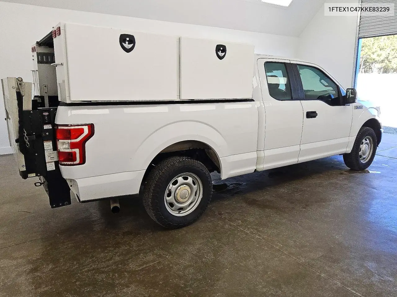 2019 FORD F-150 VIN 1FTEX1C47KKE83239 — фото 3