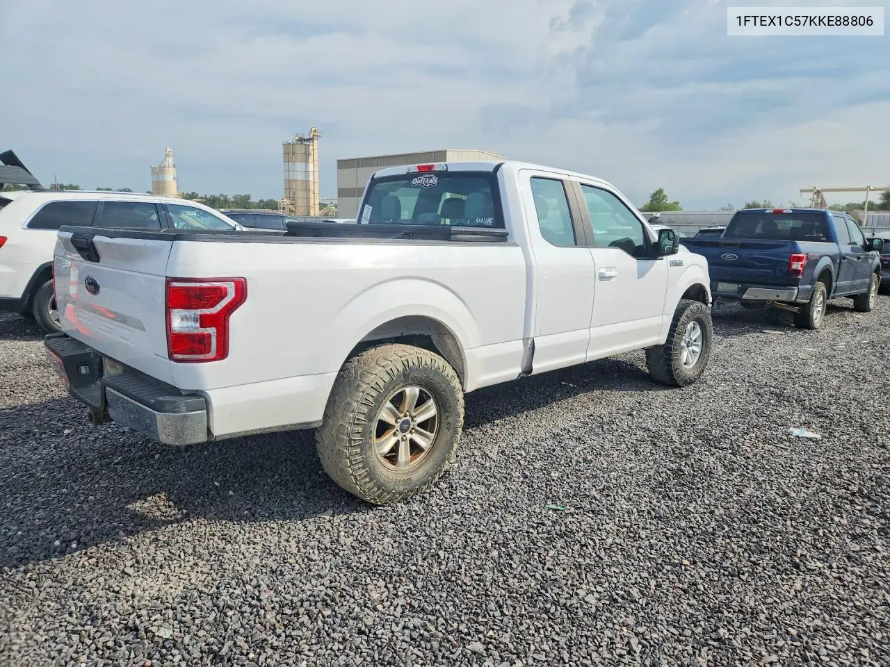 2019 FORD F-150 VIN 1FTEX1C57KKE88806 — фото 3