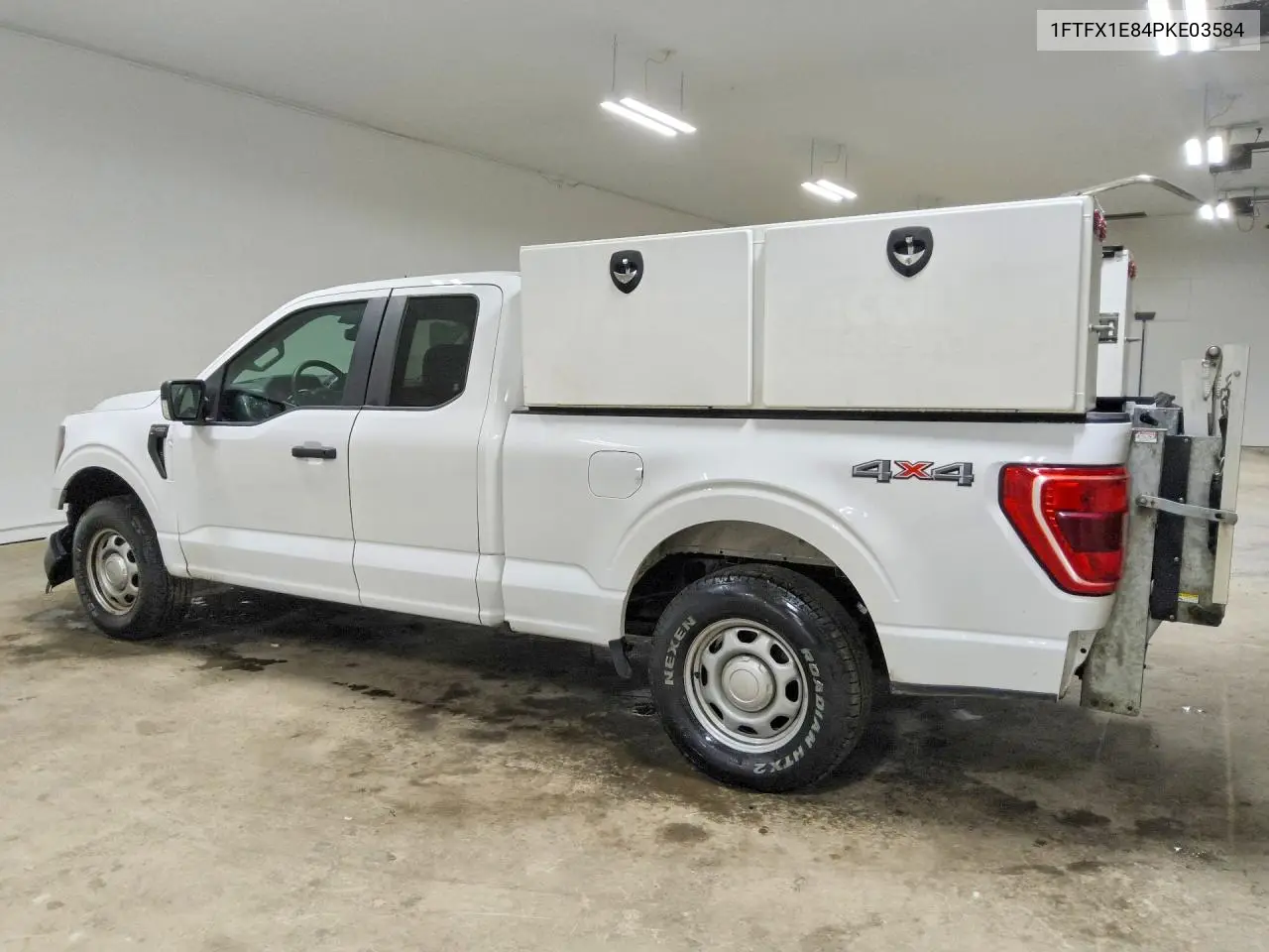 2023 FORD F-150 VIN 1FTFX1E84PKE03584 — фото 2