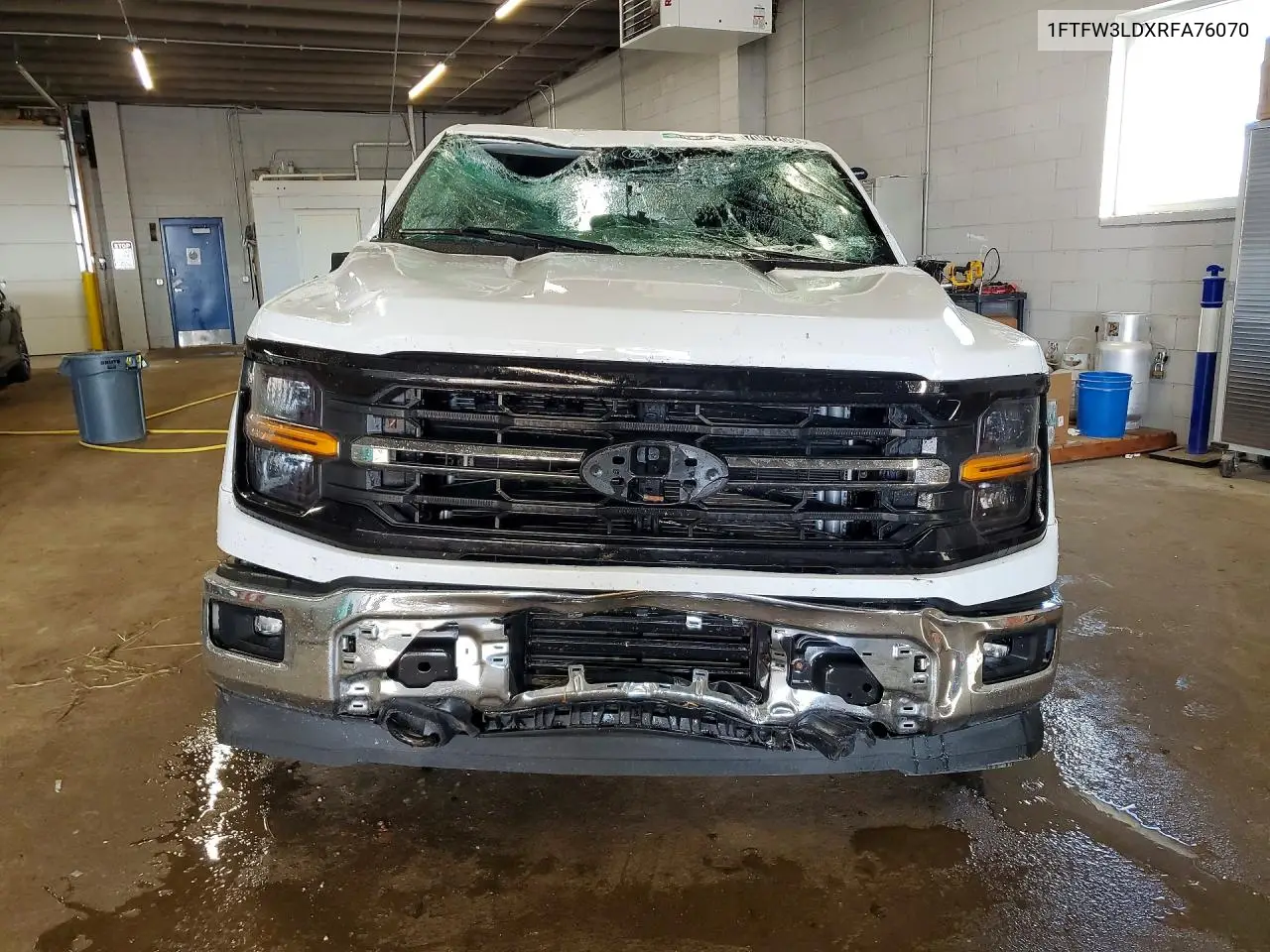 2024 FORD F-150 VIN 1FTFW3LDXRFA76070 — фото 5