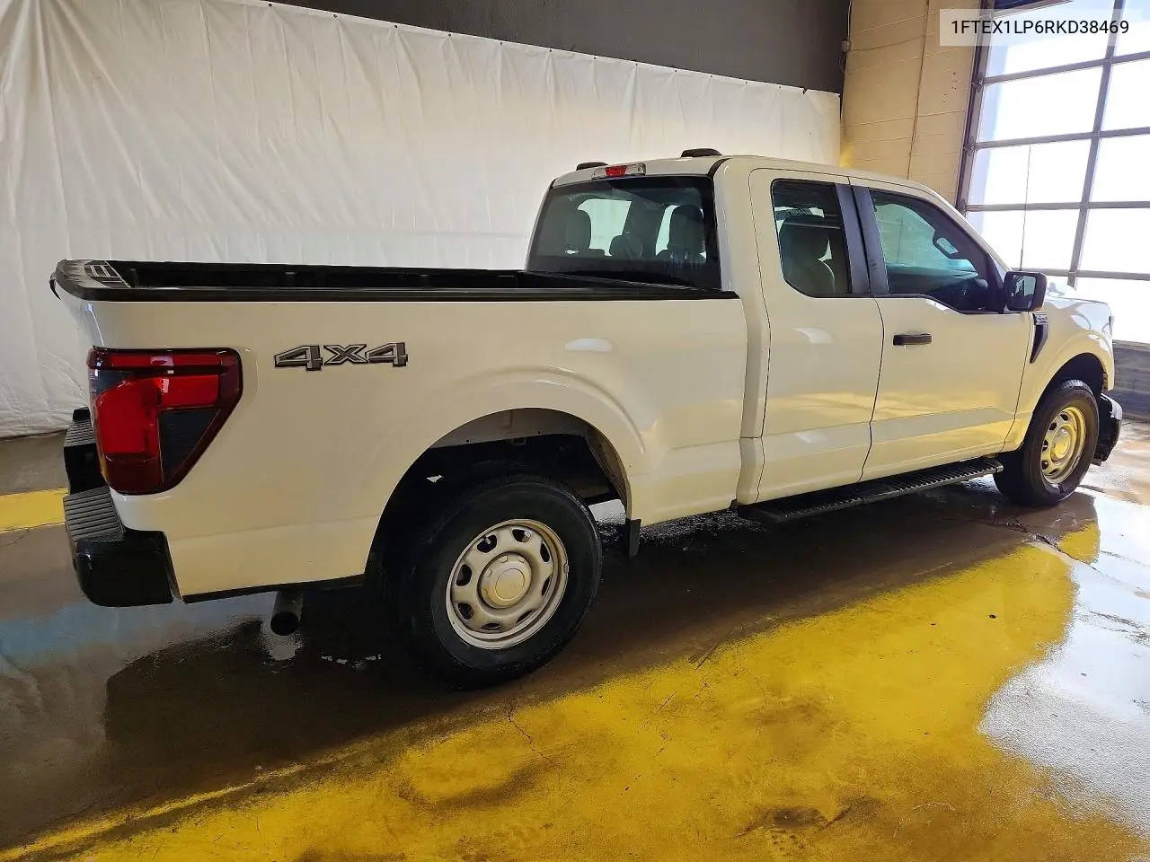 2024 FORD F-150 VIN 1FTEX1LP6RKD38469 — фото 3