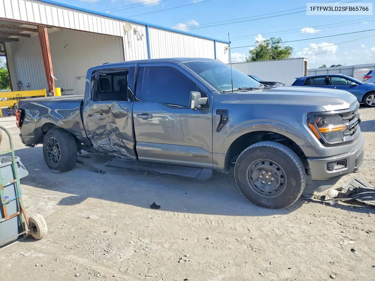 2025 FORD F-150 VIN 1FTFW3LD2SFB65766 — фото 4
