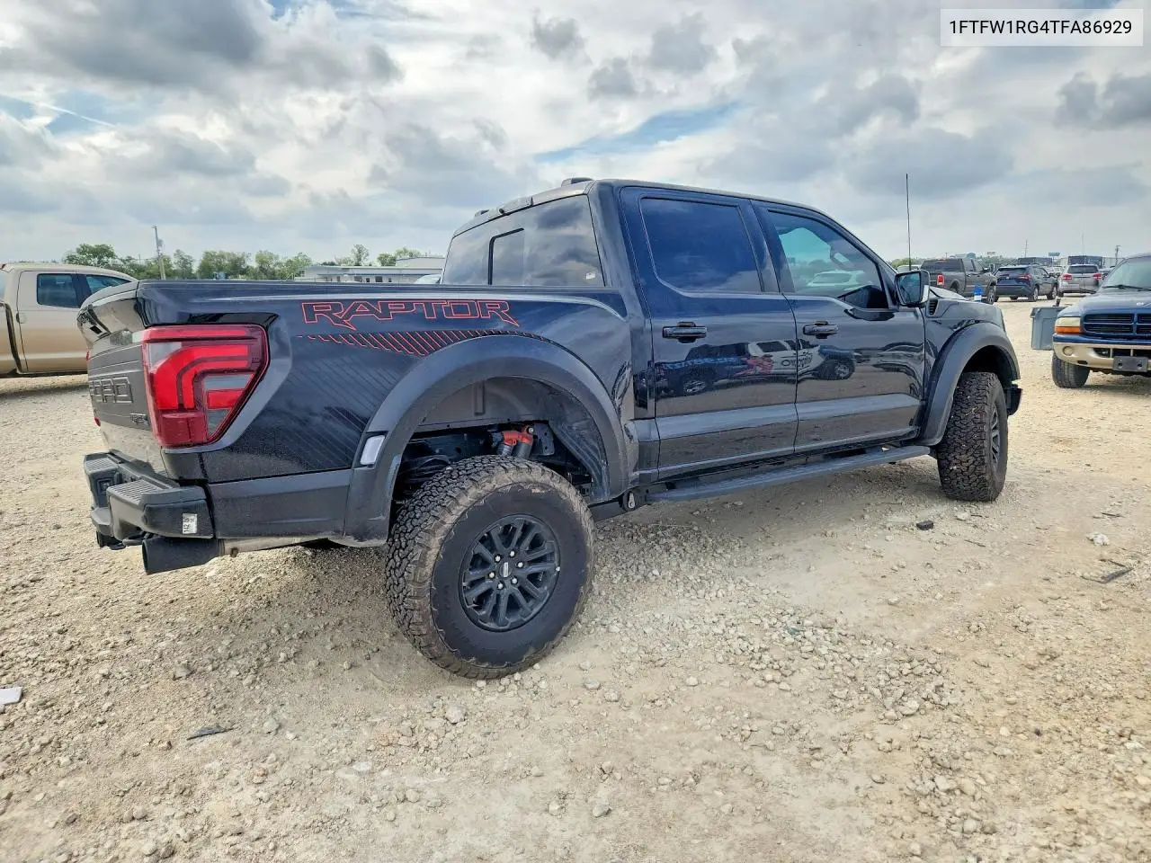 2026 FORD F-150 VIN 1FTFW1RG4TFA86929 — фото 3