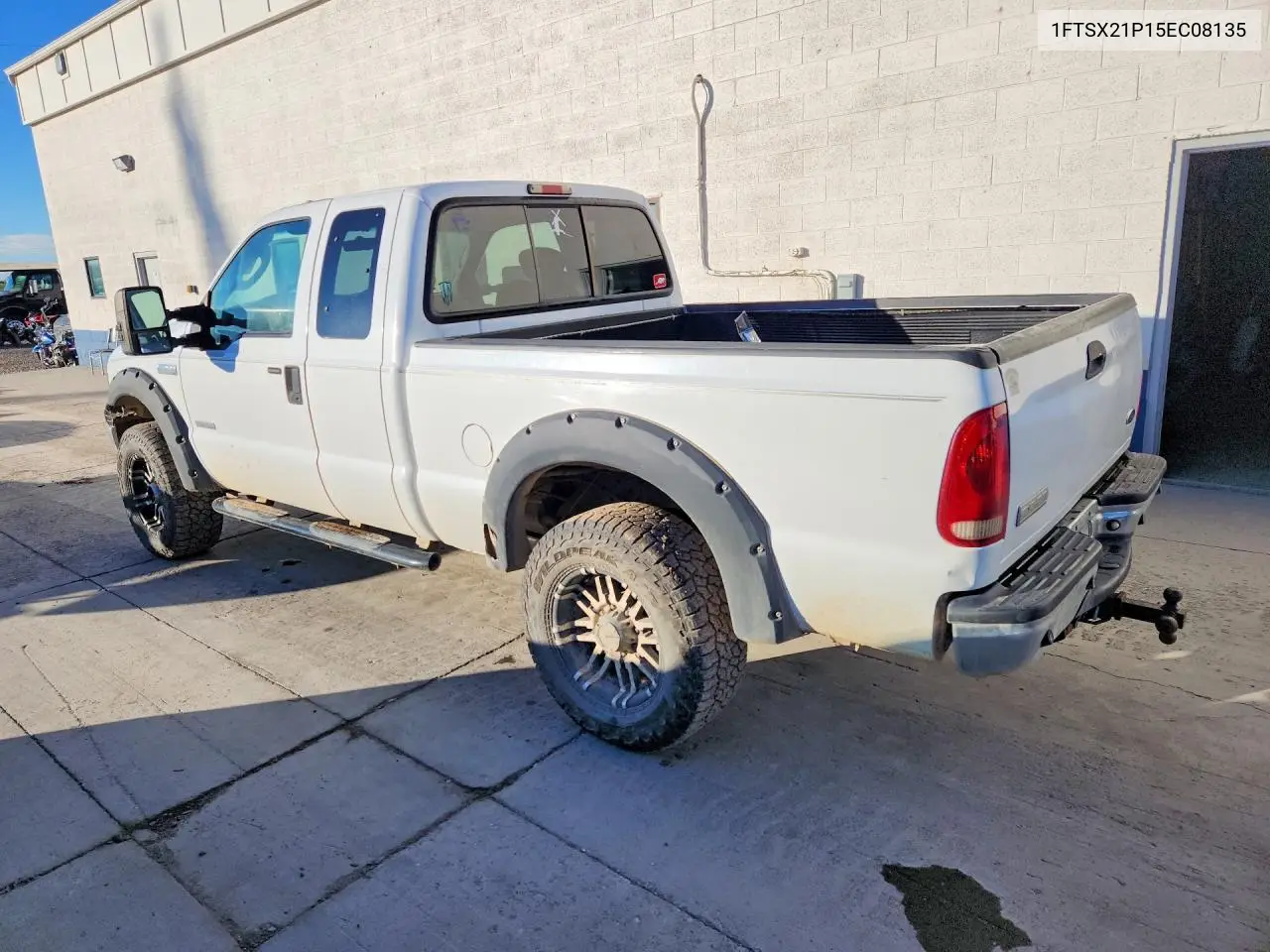 2005 FORD F250 VIN 1FTSX21P15EC08135 — фото 2