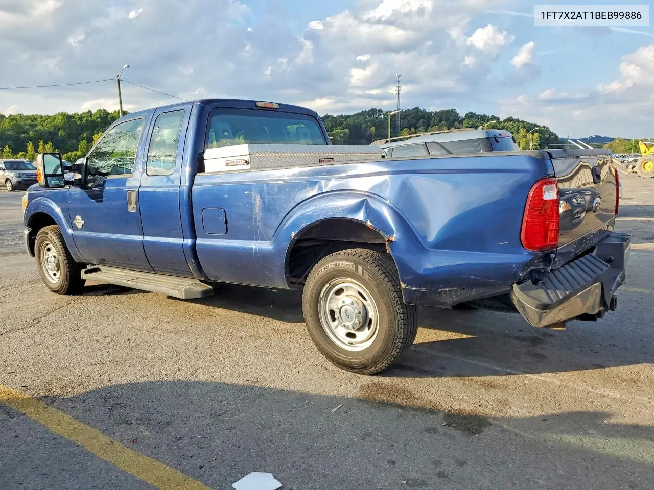 2011 FORD F250 VIN 1FT7X2AT1BEB99886 — фото 2