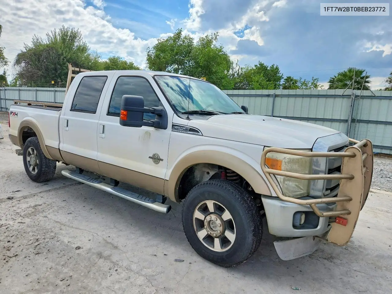 2011 FORD F250 VIN 1FT7W2BT0BEB23772 — фото 4