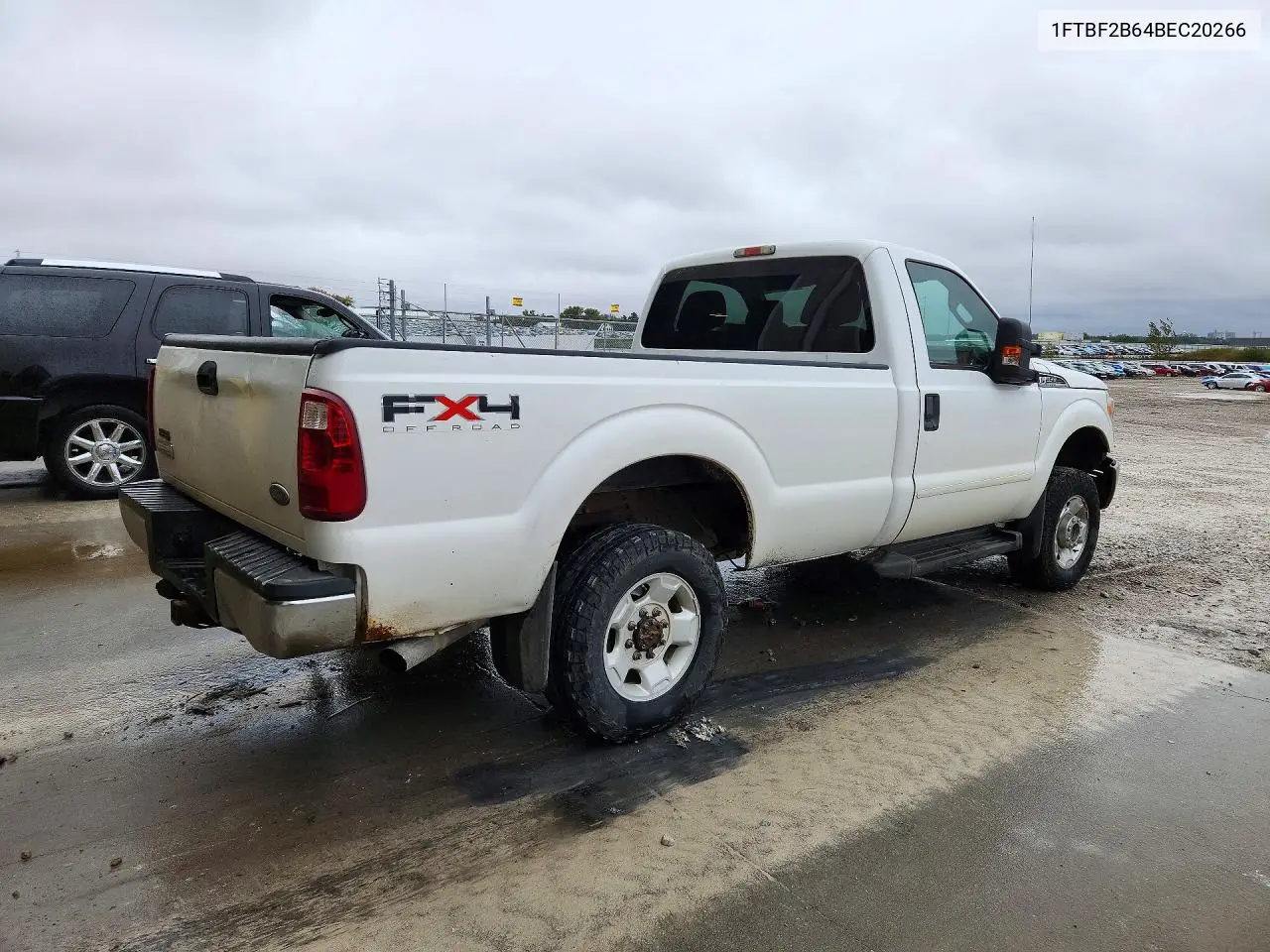 2011 FORD F250 VIN 1FTBF2B64BEC20266 — фото 3