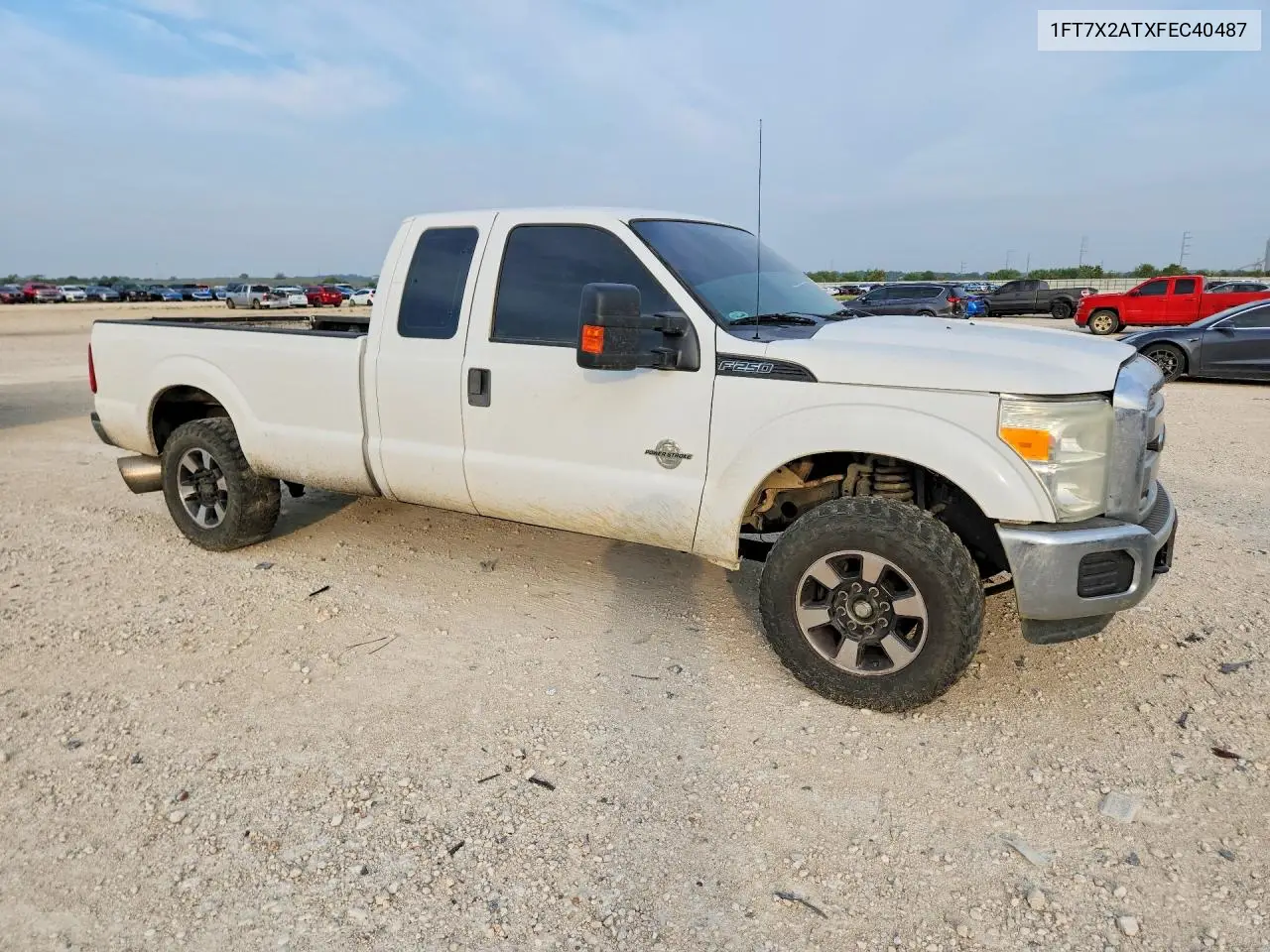2015 FORD F250 VIN 1FT7X2ATXFEC40487 — фото 4