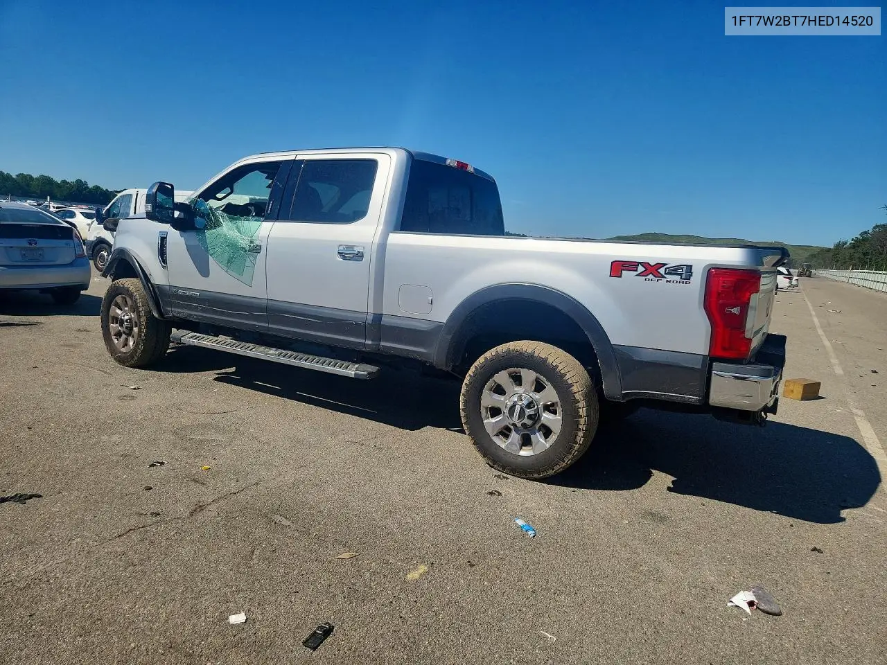 2017 FORD F250 VIN 1FT7W2BT7HED14520 — фото 2