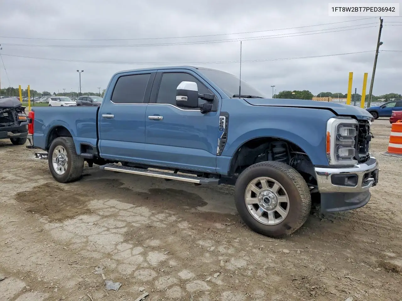 2023 FORD F250 VIN 1FT8W2BT7PED36942 — фото 4