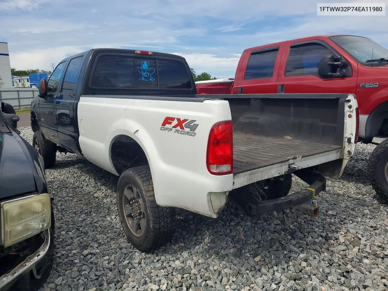 2004 FORD F350 VIN 1FTWW32P74EA11980 — фото 2