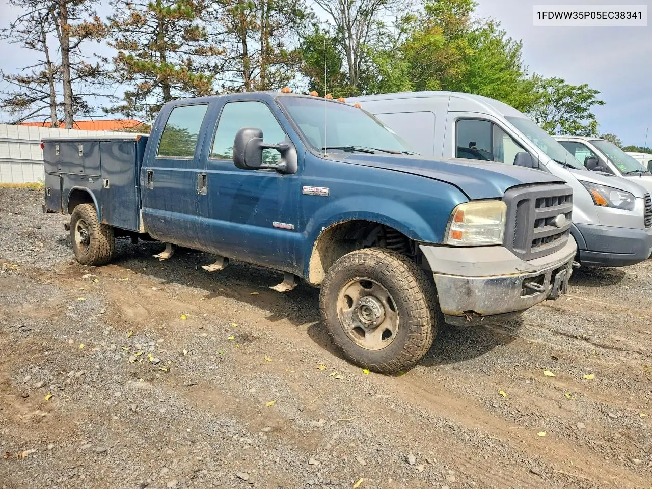 2005 FORD F350 VIN 1FDWW35P05EC38341 — фото 4