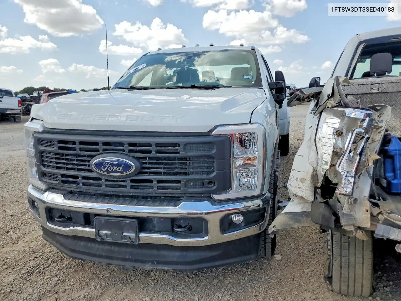 FORD F350 2025, VIN 1FT8W3DT3SED40188