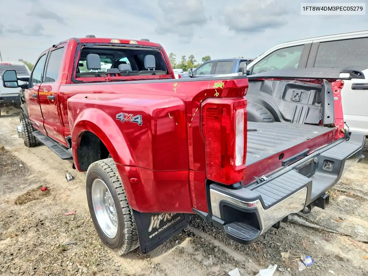 2023 FORD F450 VIN 1FT8W4DM3PEC05279 — фото 2
