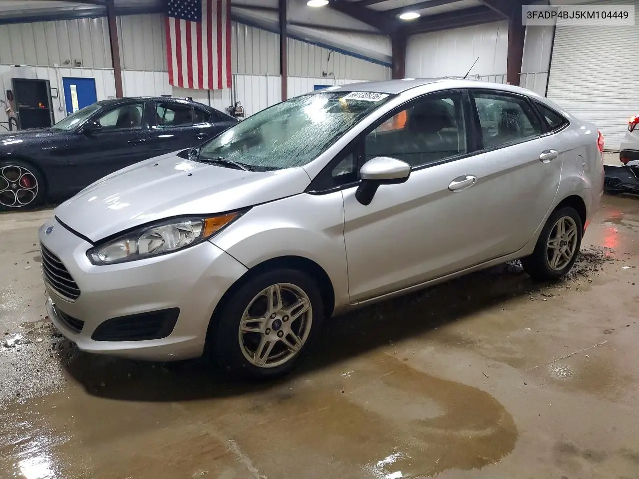 FORD FIESTA 2019, VIN 3FADP4BJ5KM104449