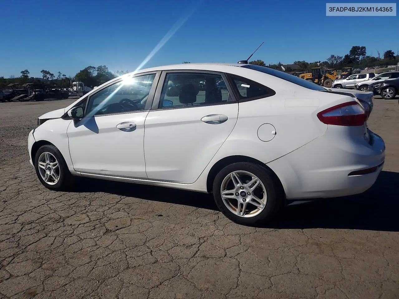 2019 FORD FIESTA VIN 3FADP4BJ2KM164365 — фото 2