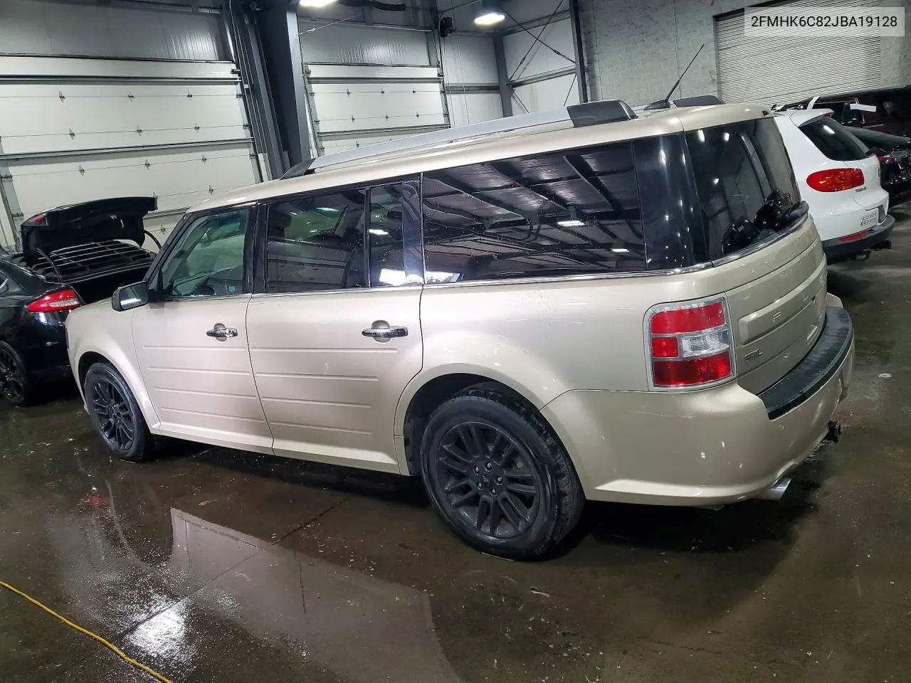 2018 FORD FLEX VIN 2FMHK6C82JBA19128 — фото 2