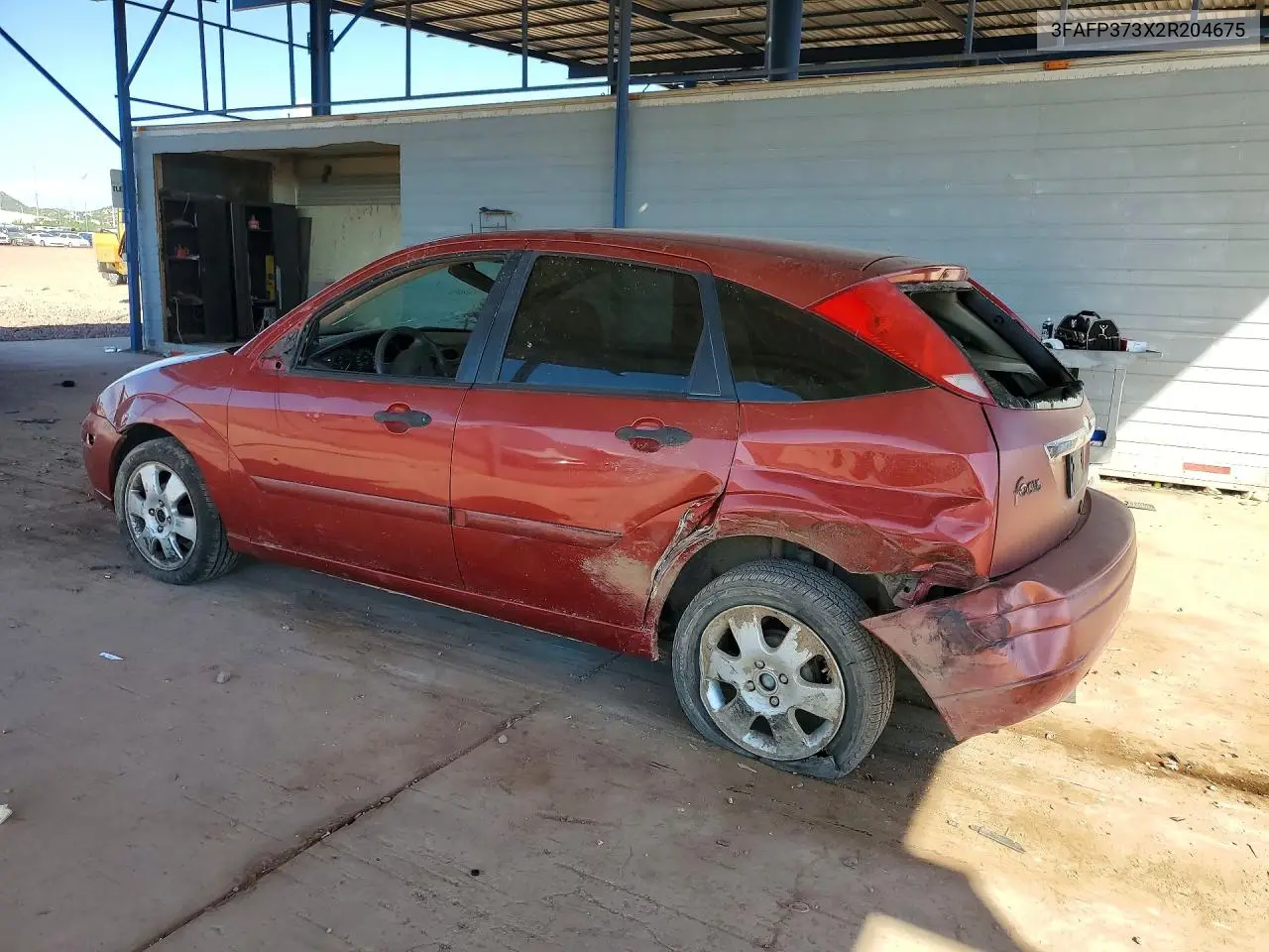2002 FORD FOCUS VIN 3FAFP373X2R204675 — фото 2