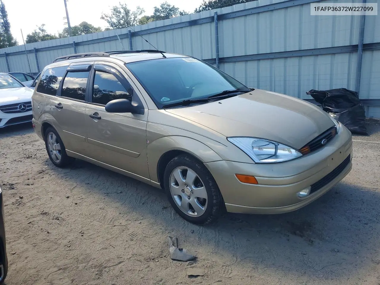 2002 FORD FOCUS VIN 1FAFP36372W227099 — фото 4
