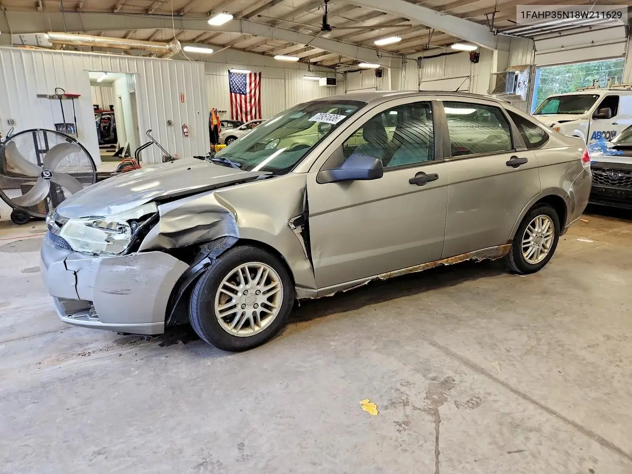 FORD FOCUS 2008, VIN 1FAHP35N18W211629
