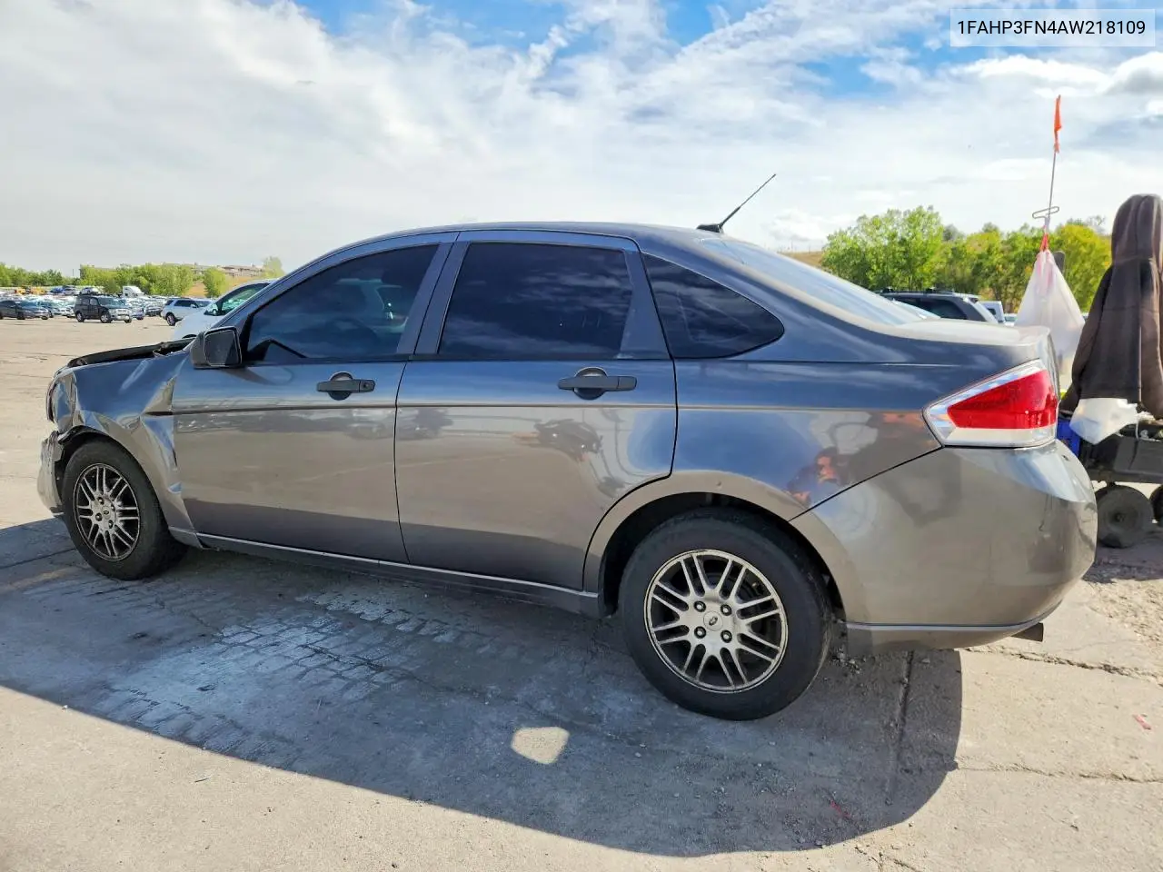 2010 FORD FOCUS VIN 1FAHP3FN4AW218109 — фото 2
