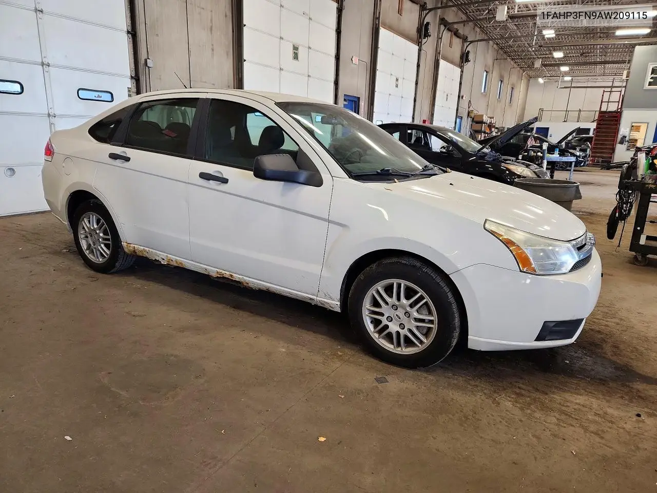 2010 FORD FOCUS VIN 1FAHP3FN9AW209115 — фото 4