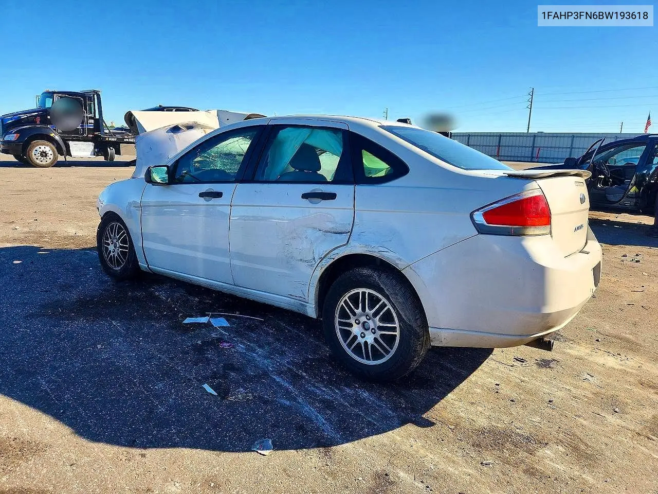 2011 FORD FOCUS VIN 1FAHP3FN6BW193618 — фото 2