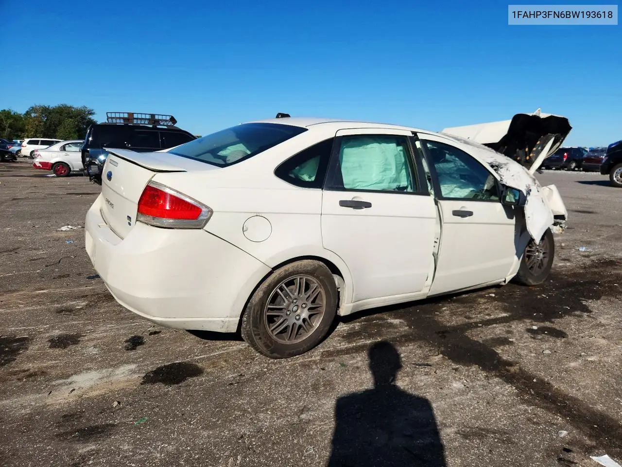 2011 FORD FOCUS VIN 1FAHP3FN6BW193618 — фото 3