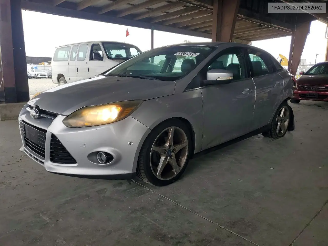 FORD FOCUS 2013, VIN 1FADP3J27DL252062