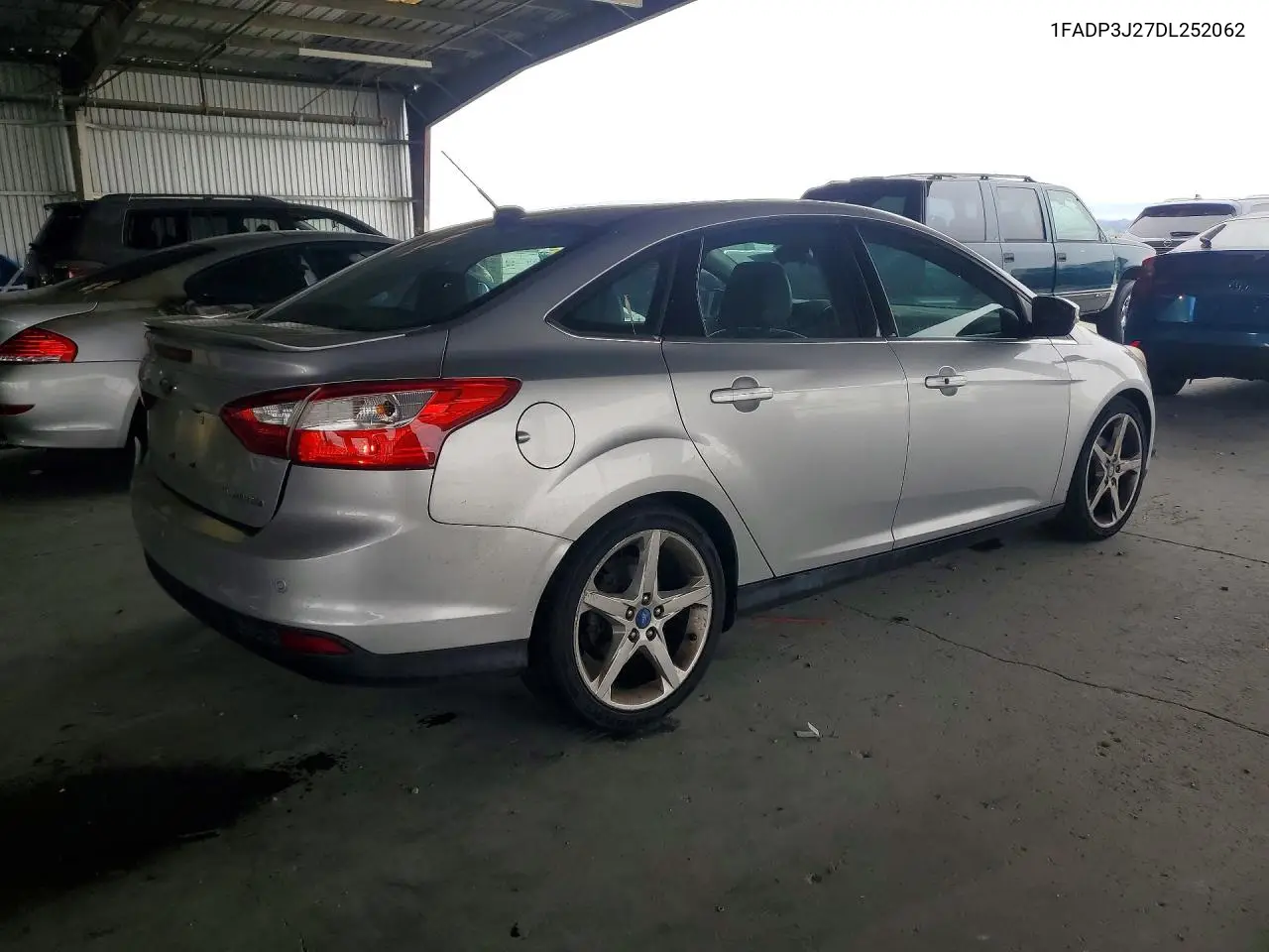 2013 FORD FOCUS VIN 1FADP3J27DL252062 — фото 3