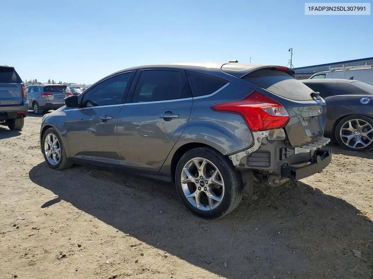 2013 FORD FOCUS VIN 1FADP3N25DL307991 — фото 2