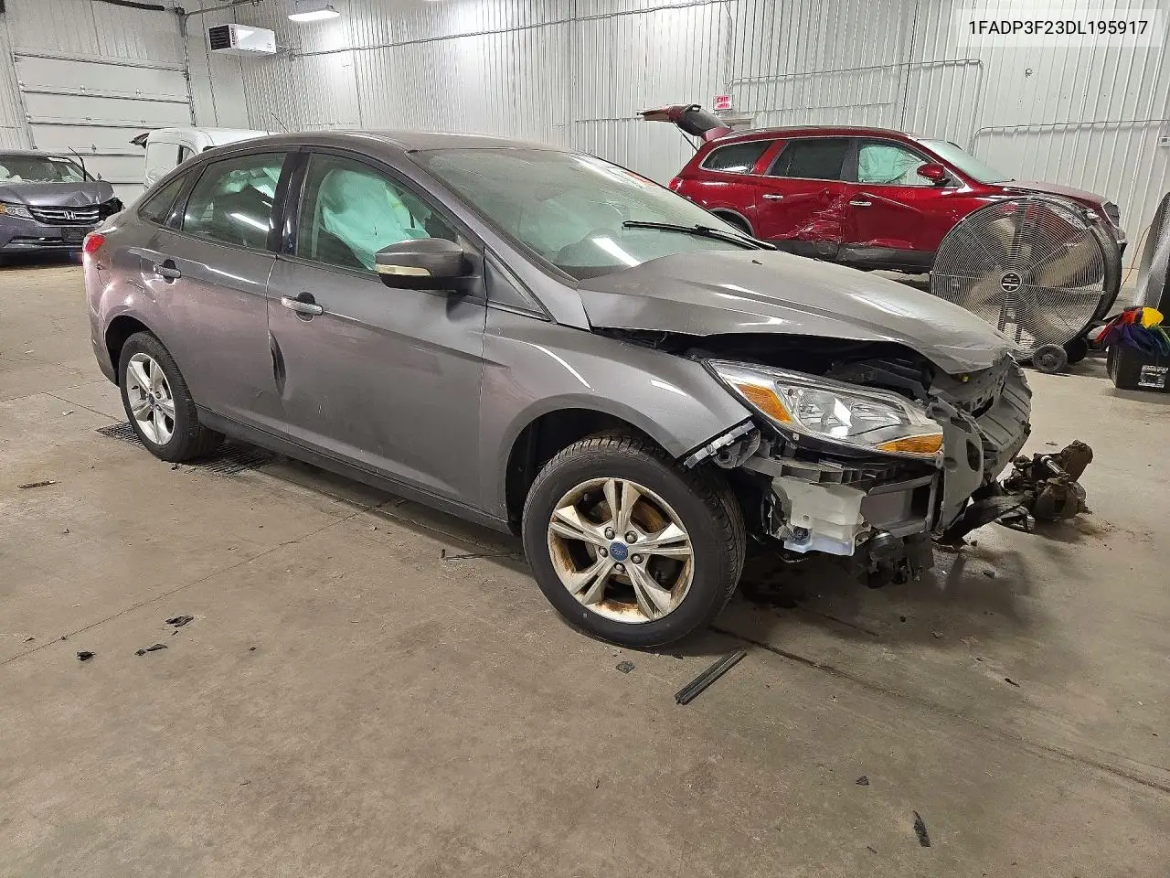 2013 FORD FOCUS VIN 1FADP3F23DL195917 — фото 4