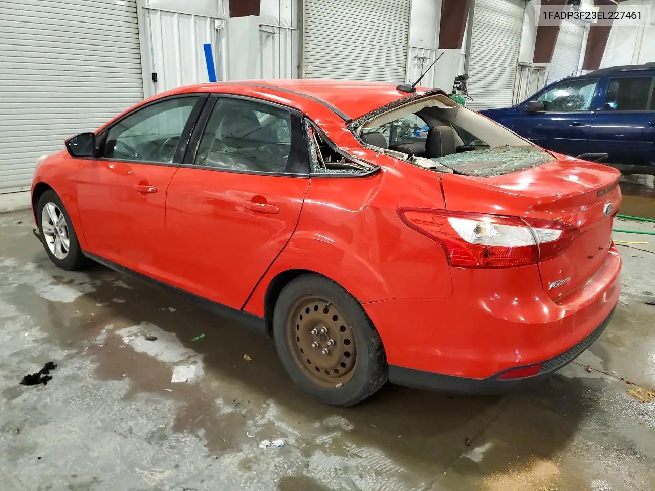2014 FORD FOCUS VIN 1FADP3F23EL227461 — фото 2