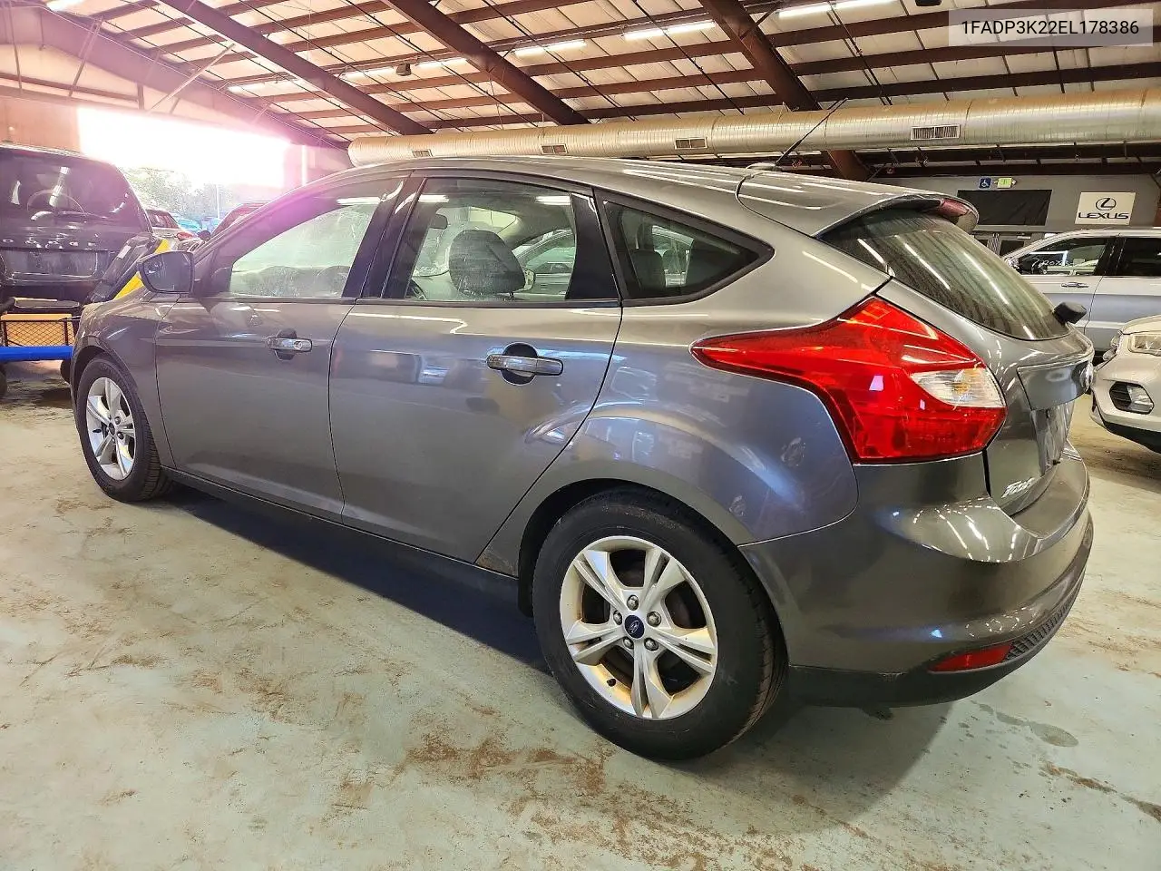 2014 FORD FOCUS VIN 1FADP3K22EL178386 — фото 2