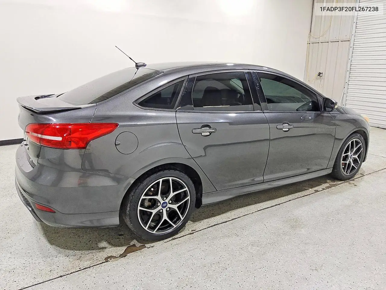 2015 FORD FOCUS VIN 1FADP3F20FL267238 — фото 3