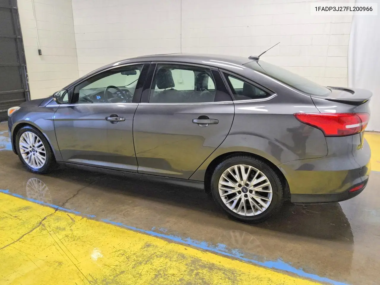2015 FORD FOCUS VIN 1FADP3J27FL200966 — фото 2