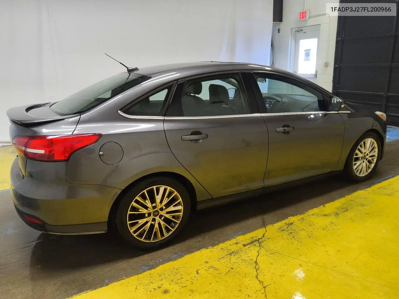 2015 FORD FOCUS VIN 1FADP3J27FL200966 — фото 3