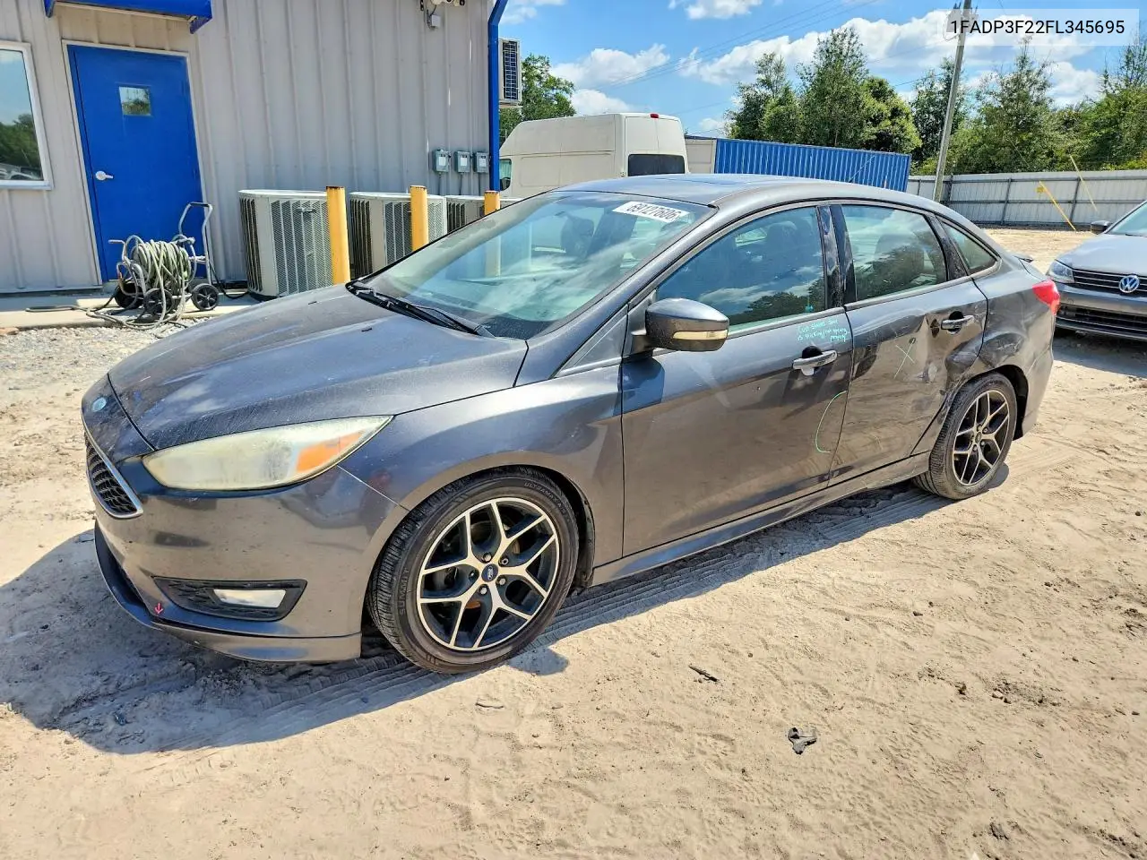 FORD FOCUS 2015, VIN 1FADP3F22FL345695