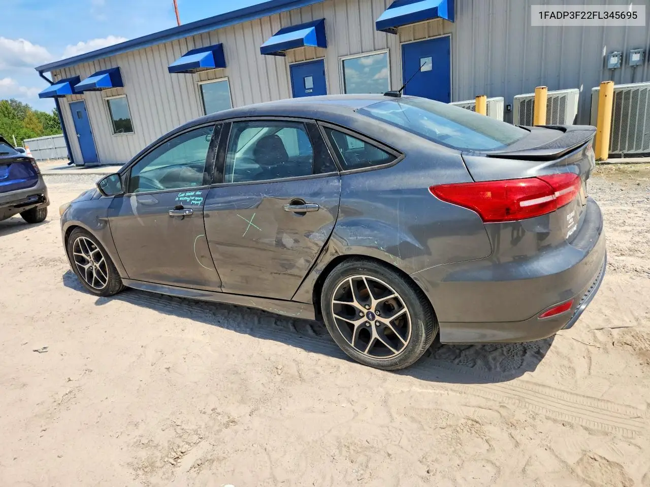2015 FORD FOCUS VIN 1FADP3F22FL345695 — фото 2