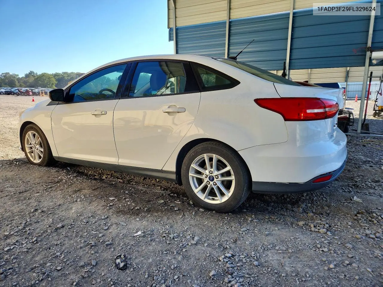 2015 FORD FOCUS VIN 1FADP3F29FL329624 — фото 2