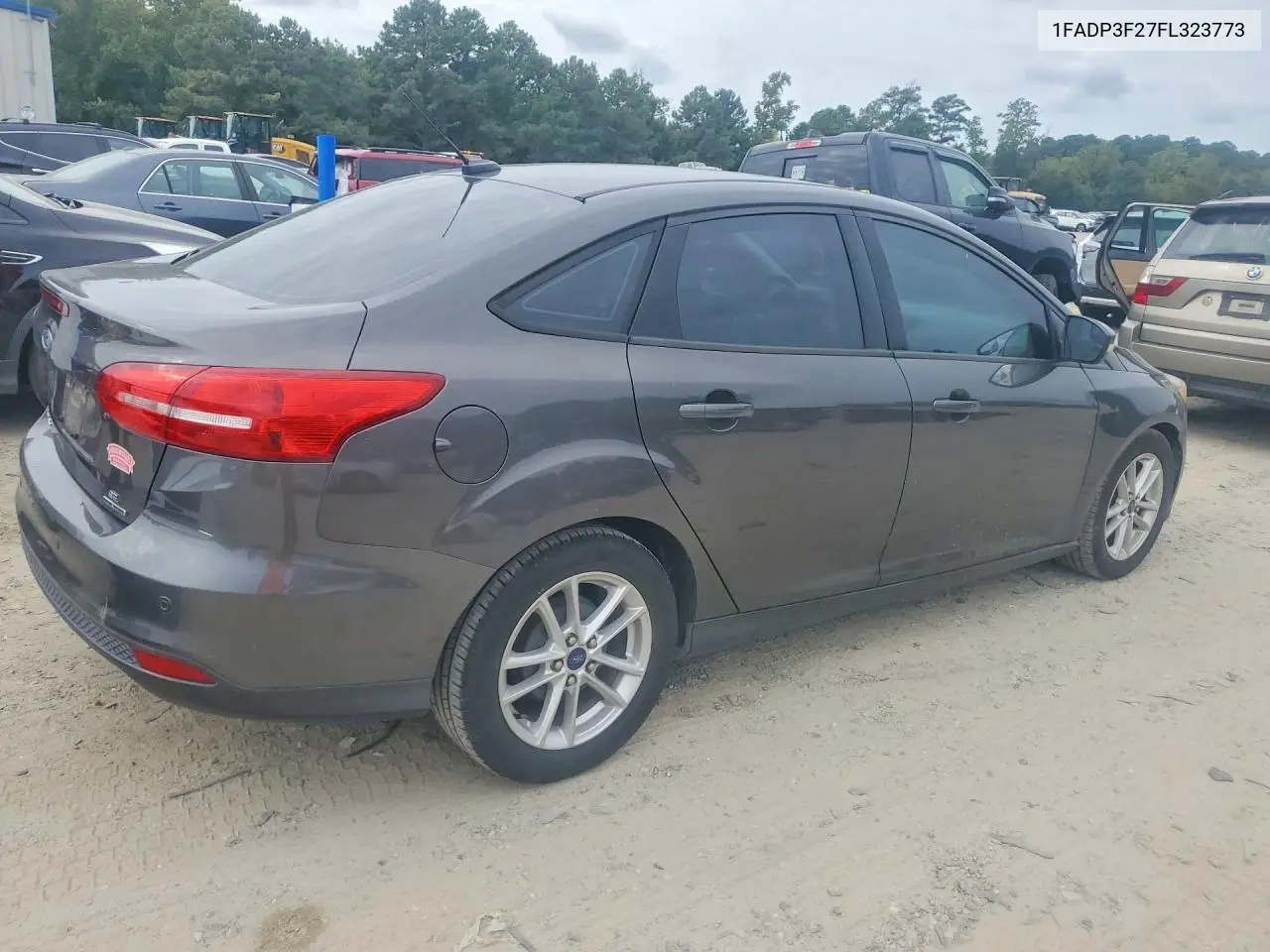 2015 FORD FOCUS VIN 1FADP3F27FL323773 — фото 3