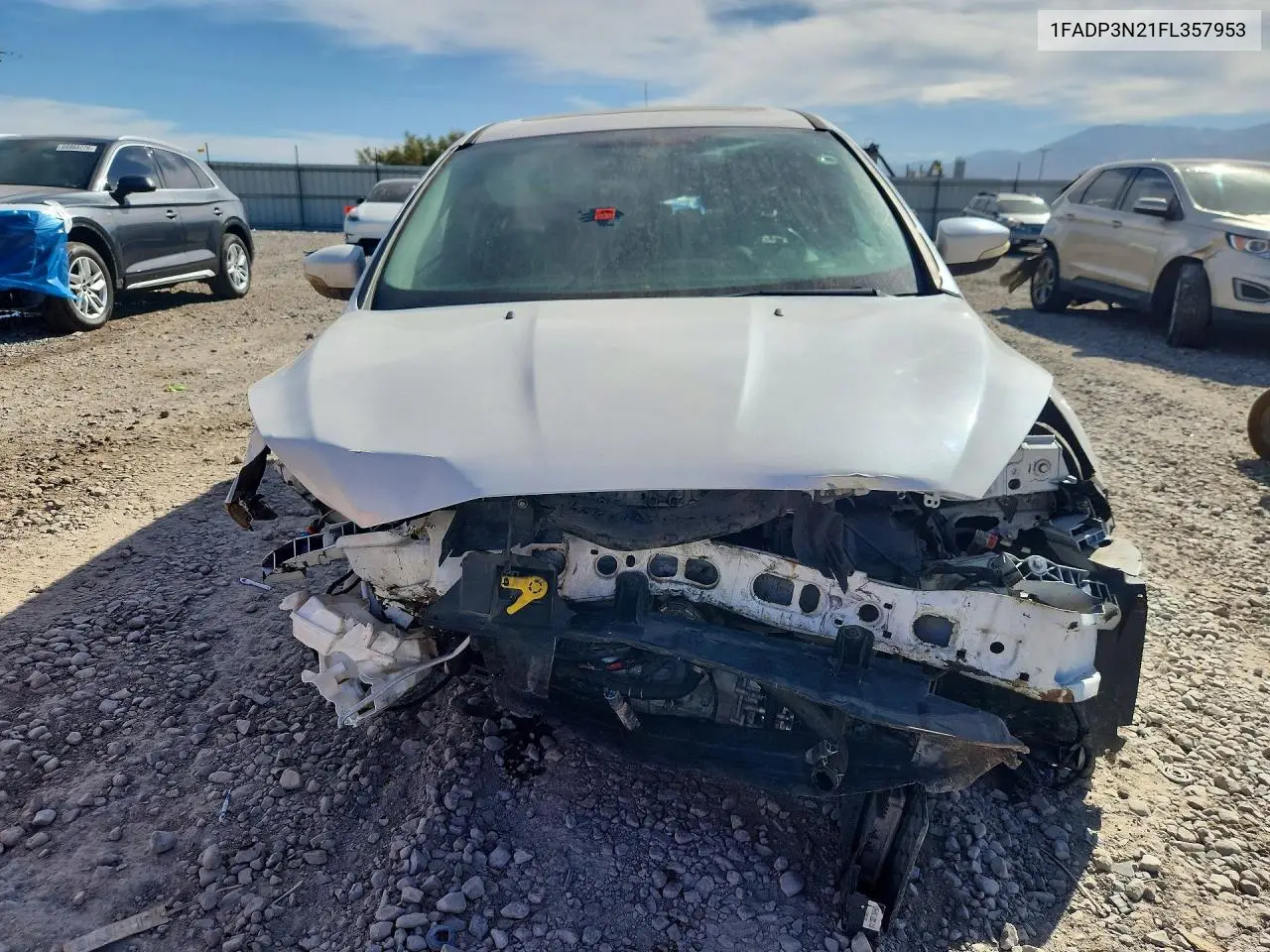 2015 FORD FOCUS VIN 1FADP3N21FL357953 — фото 5