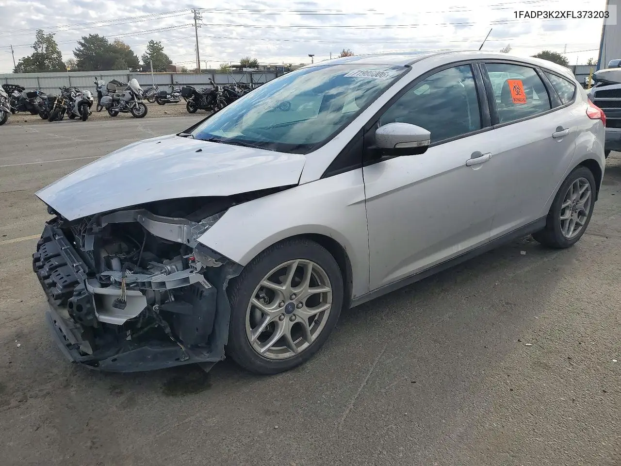FORD FOCUS 2015, VIN 1FADP3K2XFL373203