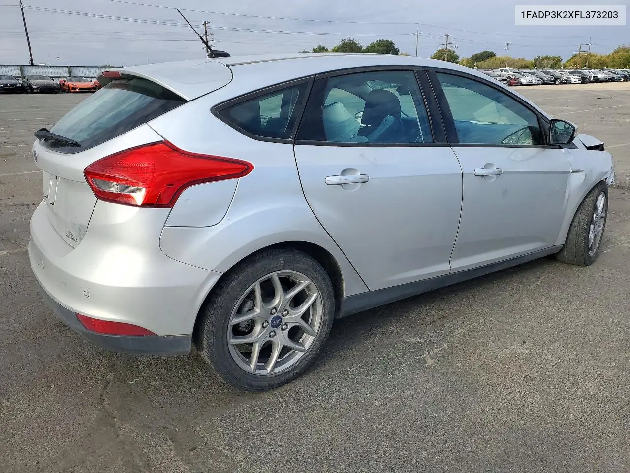 2015 FORD FOCUS VIN 1FADP3K2XFL373203 — фото 3