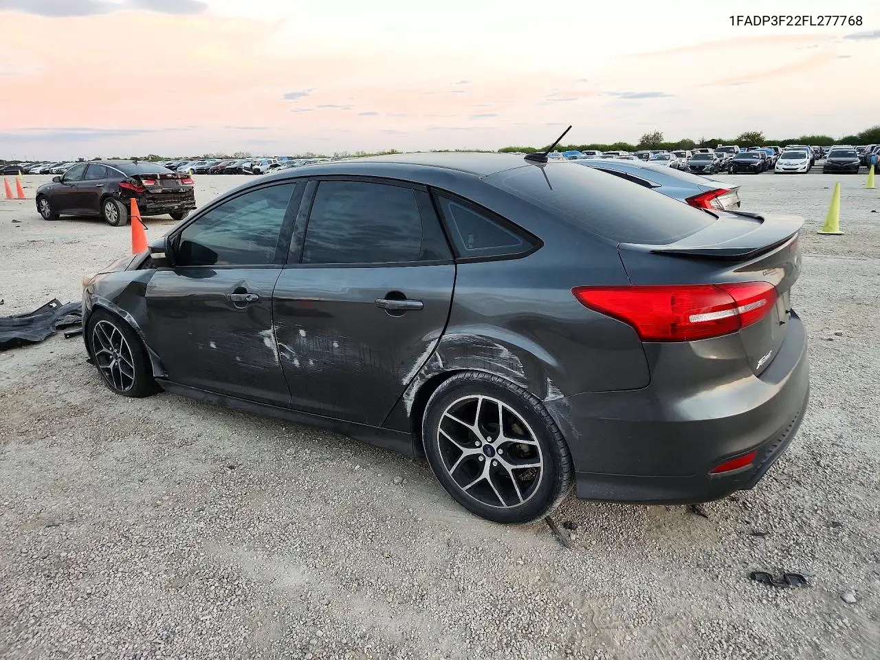 2015 FORD FOCUS VIN 1FADP3F22FL277768 — фото 2