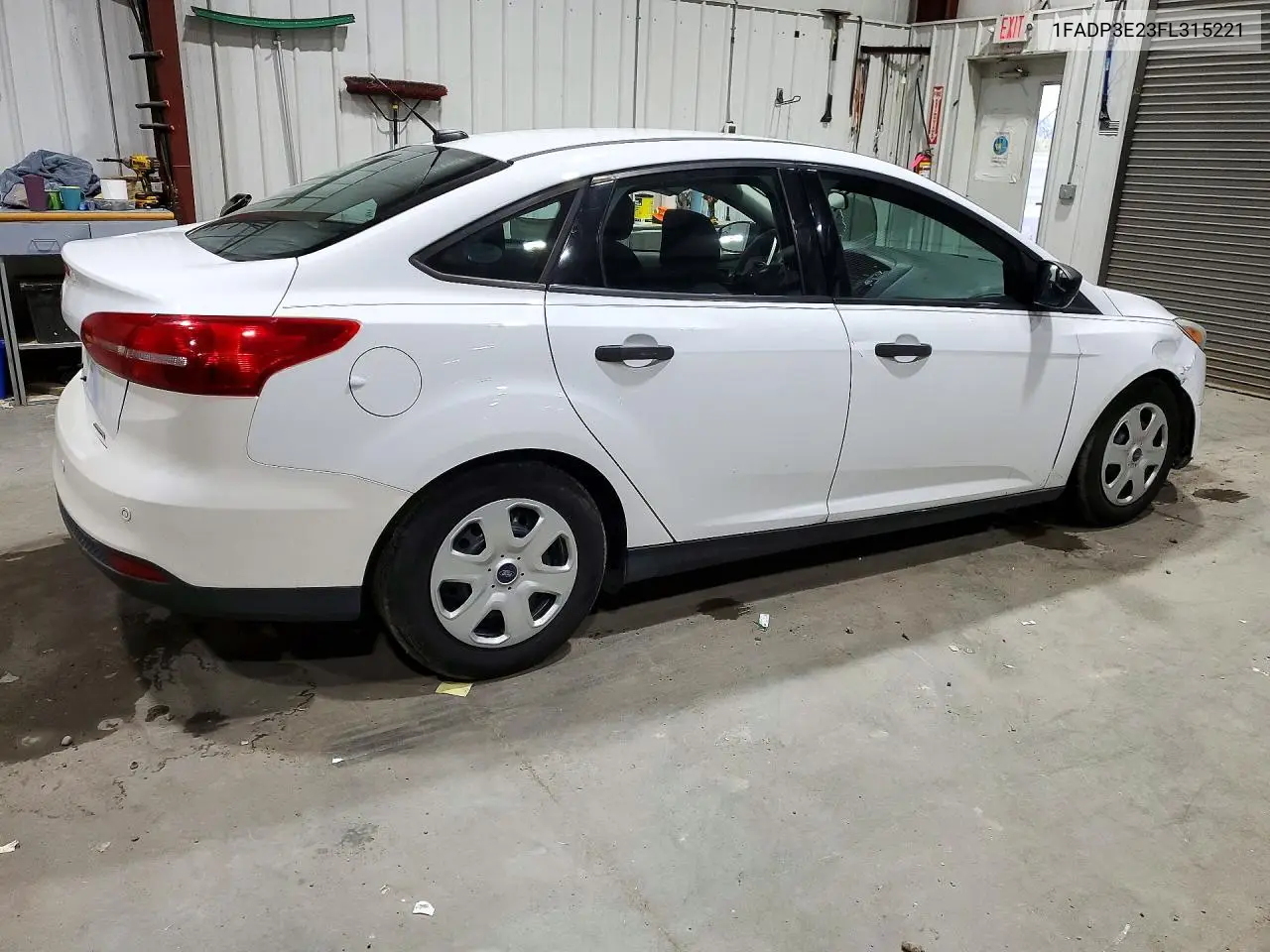 2015 FORD FOCUS VIN 1FADP3E23FL315221 — фото 3