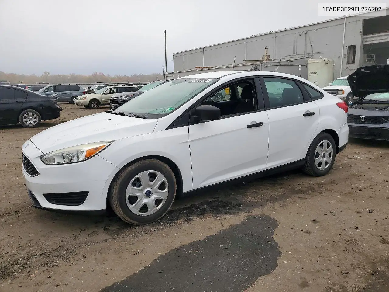 FORD FOCUS 2015, VIN 1FADP3E29FL276702